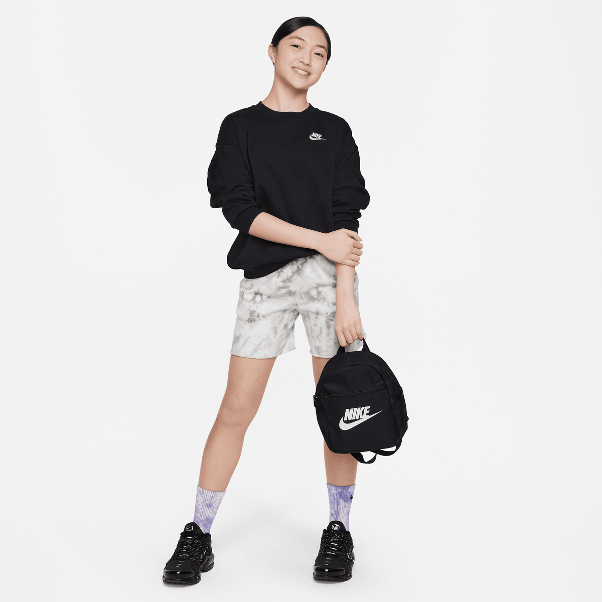 Big Kids' Nike Sportswear Club Fleece Oversized Sweatshirt