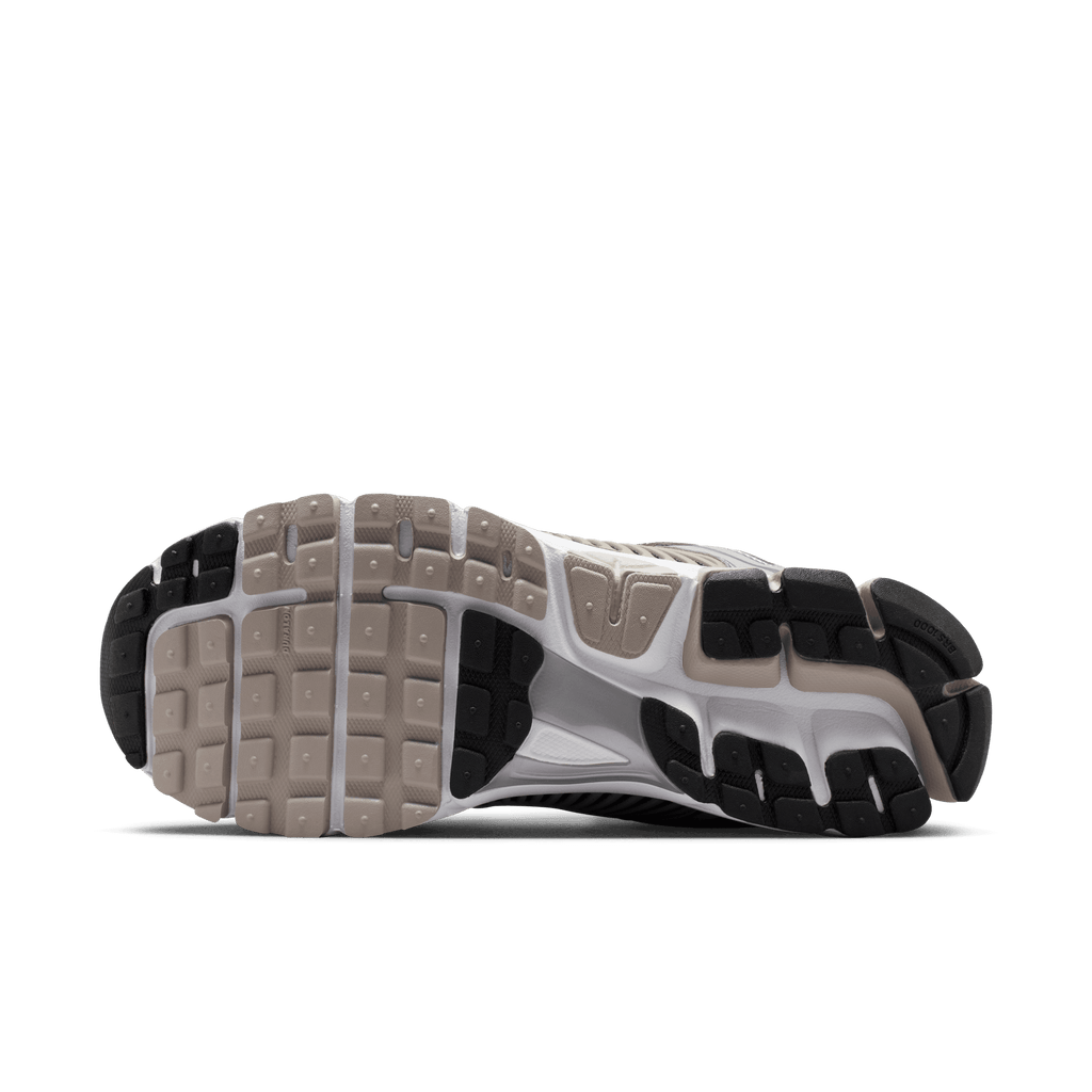 Men's Nike Zoom Vomero 5 "College Grey"