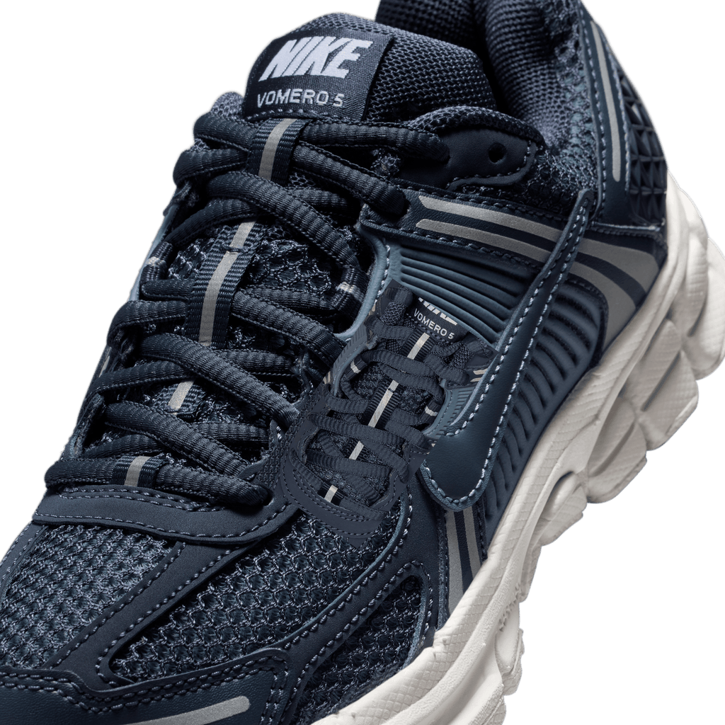Big Kids' Nike Vomero 5 "Beyond Blue"