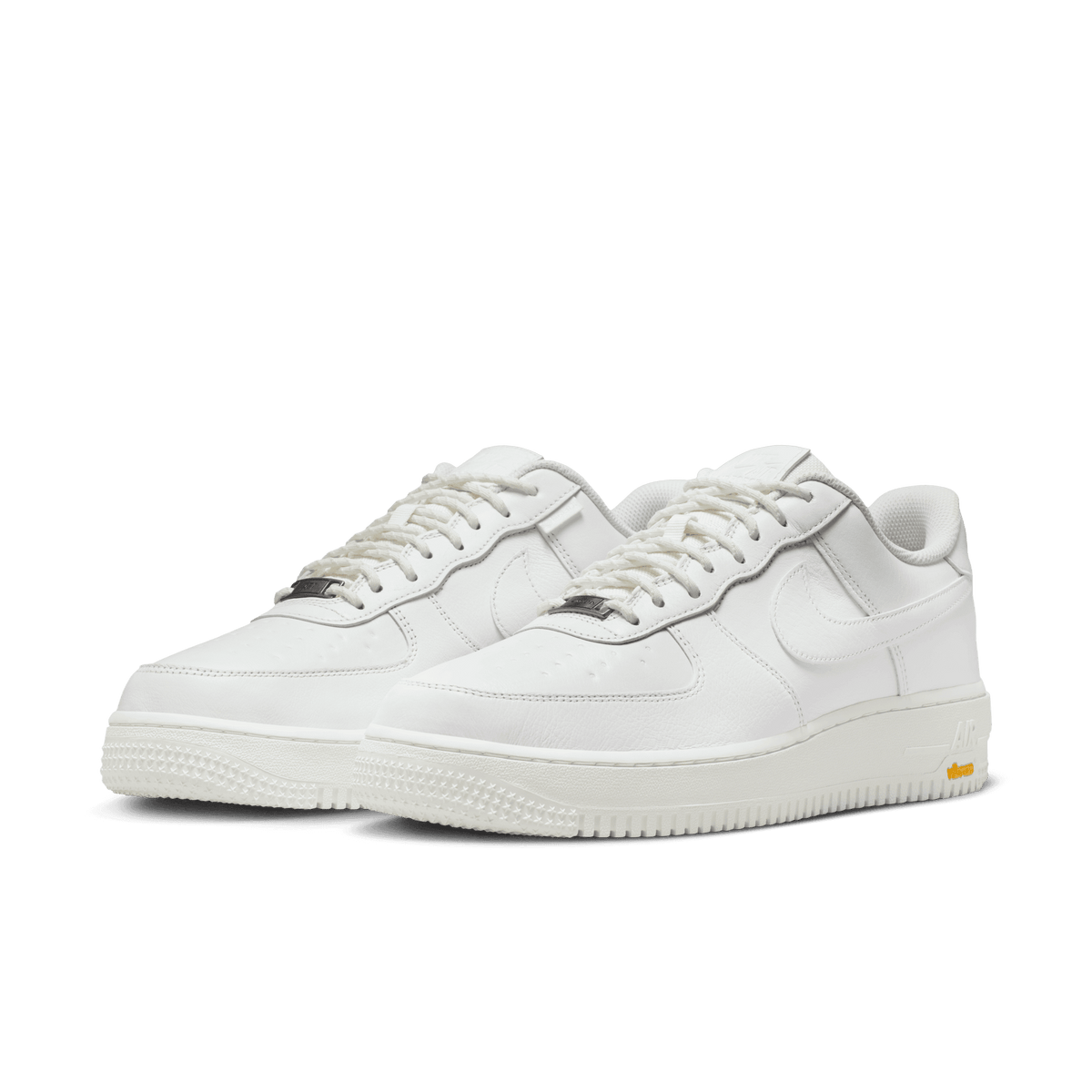 Men's Air Force 1 GORE-TEX Vibram "Summit White"